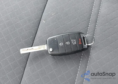 2017 Kia Sorento 3.3L Lx из США, поврежденный, VIN 5XYPGDA58HG335914